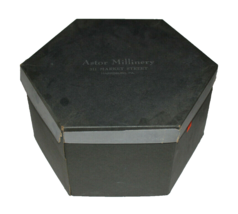 VINTAGE GRAY HEXAGONAL HAT BOX ASTOR MILLINERY 311 MARKET STREET HARRISB... - £9.38 GBP
