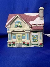 Winter Valley Villages Porcelain Lighted House 1995 Tested Vintage - £11.13 GBP