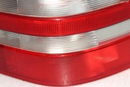 Passenger Tail Light 170 Type SLK230 Fits 97-00 MERCEDES SLK 71913 image 3