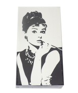 The Joy of Light Designer Matches Audrey Hepburn On Black & White 4" Mat... - €5,95 EUR The Joy of Light Designer Matches Audrey Hepburn On Black & White 4" Mat... - €5,95 EUR