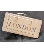 LONDON - 2020-  Lapel Hat Backpack Pin - €10,96 EUR