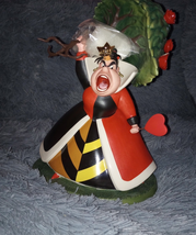 WDCC Alice in Wonderland Queen of Hearts Whos Been Painting My Roses Red... - $1,800.00