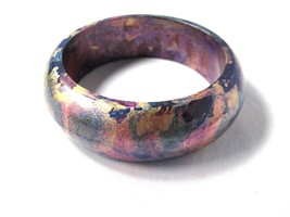 Hand Painted Hint of blues and Pinks Marble Effect Medium Wide Resin Bangle Brac - $25.00