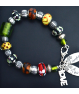 Colourful Bracelet, beaded Bracelet, Peace, Love, 8 1/2 Inch (B117) - £10.33 GBP