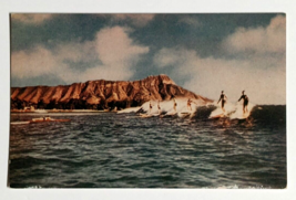 Surfing at Waikiki Beach Ocean Resort Hawaii HI Wesco Postcard c1940s C140 - £6.40 GBP