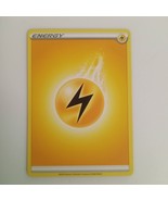 Pokemon Basic Energy Card Electric TCG Yellow Card 2020 + Graphic Sleeve... - €4,88 EUR