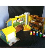1969 FISHER PRICE Little People House Play Family Yellow  #952 people fu... - £72.30 GBP