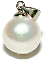 Stunning Round 10.5 - 11mm Edison Natural White Hint Pink Cultured Pearl Pendant - £49.21 GBP