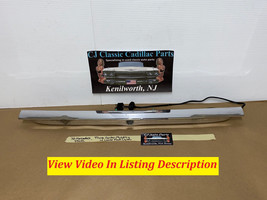 72 Mercedes 450SL 107 Trunk Deck Lid Center Molding Handle W/LICENSE Plate Light - £70.63 GBP