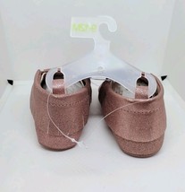 Cat & Jack Baby Girls 9-12 Month Faux Leather Fringe Moccasin Shoes Gold/Pink image 4