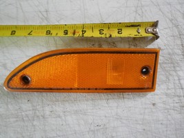 1989 FORD PROBE RIGHT FRONT SIDE MARKER LIGHT  HALF 2SM 936 246 R  USED OEM - $1,271.10 MXN