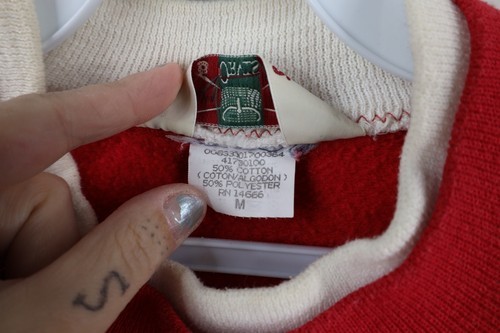 Vintage 90s Orvis Womens Medium Faded Christmas Polar Bear Sweatshirt Red USA Item image 7