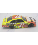 2017 NASCAR Paul Menard #27 Menards SYLVANIA Diecast Race Car - $187.97 MXN