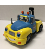 Chevron Cars Trevor Tow Truck Collectible Car #29 2001 - $20.36 CAD