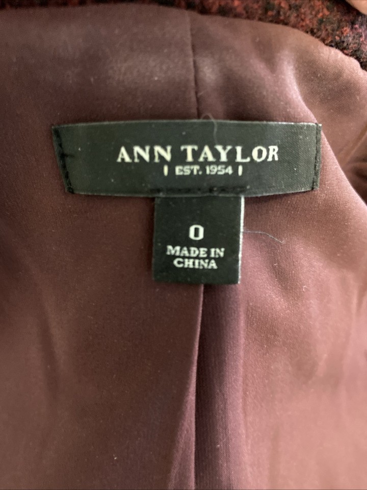 Ann Taylor Burgundy Collared Zip Front 3/4 Sleeve Wool Lined Jacket Size 0 Item image 4