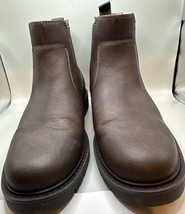 Boots; Durham Classic Chelsea Boots Size 7 1/2 - $17.00