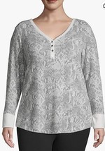 Time and Tru Women&#39;s Long Sleeve Thermal Henley (Snake Print, Medium) - £18.33 GBP