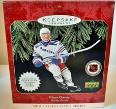 1997 Wayne Gretzky Hockey Greats Upper Deck Hallmark Ornament with Card - £11.38 GBP