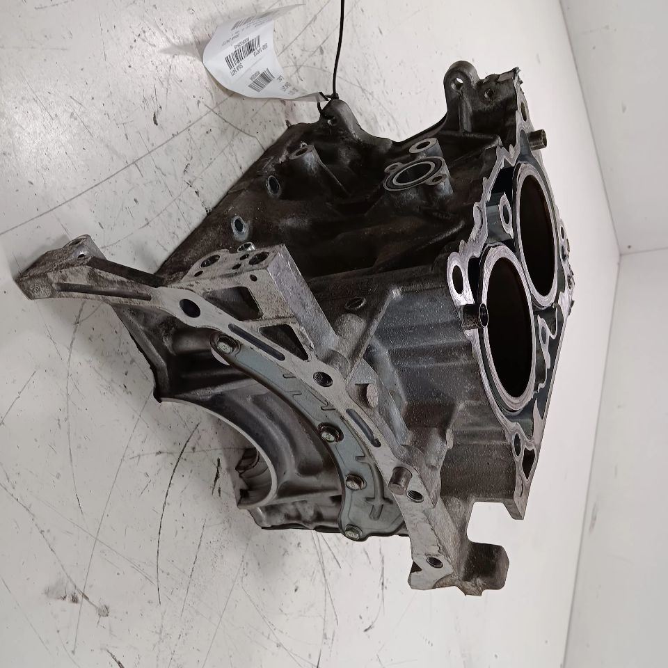Passenger Right Side Engine Cylinder Bare Block 2.5L Fits 17-18 Subaru F... - $324.94