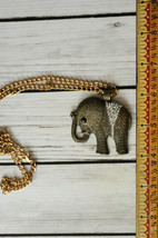 vintage chunky rhinestone elephant pendant necklace gold bronze tone - $9.89