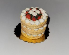 Dollhouse Strawberry Shortcake Dolls Dessert Layer Fruit Cake Whipped Cream - £7.47 GBP