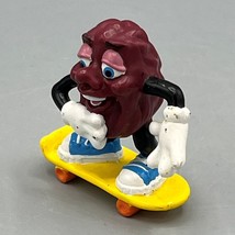 Vintage 1988 California Raisin Skateboard 2" Figure PVC Applause Plastic Skater - $7.91