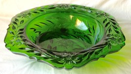 Antique Massive Emerald Green Pressed Glass Tripod Bowl - £159.83 GBP