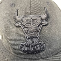 Chicago Bulls Windy City New-Era Blackout Hardwood Classic SnapBack 9Fifty Cap - £16.71 GBP