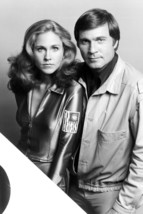 Erin Gray, Gil Gerard Buck Rogers In The 25Th Century 24x18 Poster Studio Pose - £18.82 GBP