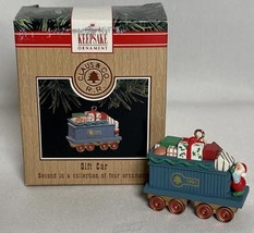Hallmark Keepsake Ornament Claus &amp; Co R&amp;R Gift Car Vintage 1991 Blue Train  - $10.44