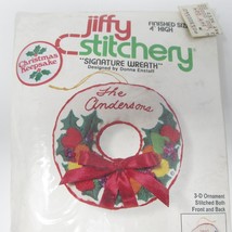 Vintage Jiffy Stitchery Signature Wreath 3-D 4&quot; Ornament Kit #1601970s C... - $13.50