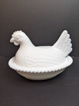 Vintage Indiana White Milk Glass Chicken Hen On Nest Covered Candy Dish - £13.18 GBP