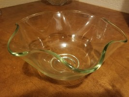 Glass bowl - $5.00