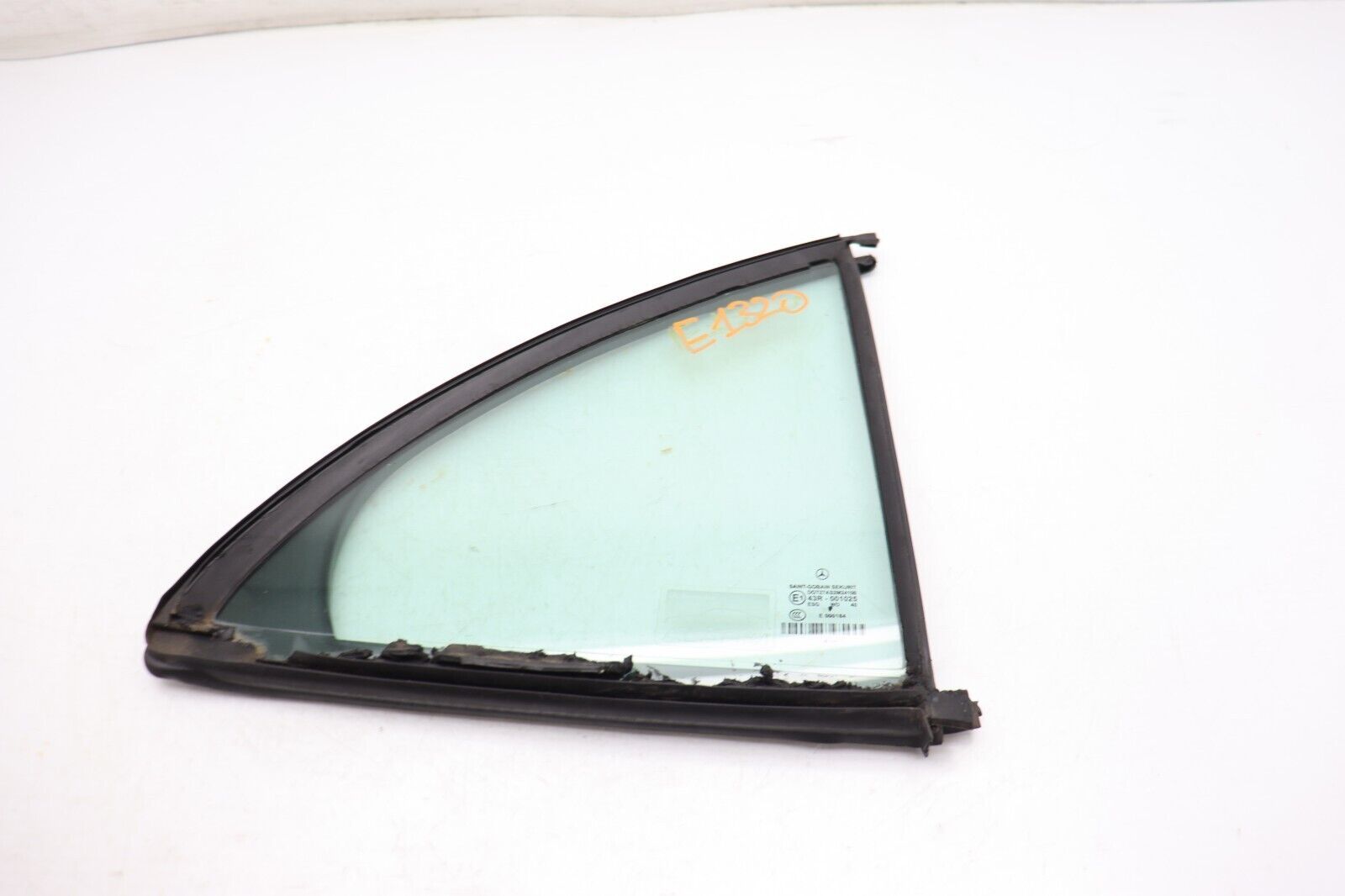 03-09 MERCEDES-BENZ W211 E350 REAR RIGHT PASSENGER SIDE DOOR VENT GLASS ... - $85.96