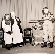 1958 Maskeraders Real Photo Maskers Play Theater Villian Is Foiled NH Ma... - $748.02 MXN
