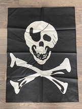 VTG Pirates Skull Crossbones Halloween Decorative Yard Flag double sided 28&quot;x39&quot; - £11.57 GBP