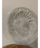 KIG Indonesia Clear Textured Glass Hibiscus Blossom 10&quot; Dinner Plate Set... - $28.01