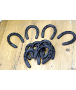 25 CAST IRON SMALL HORSESHOE 3&quot; x 3 1/2&quot; Horse Nick Nack Rustic Western ... - $54.43 CAD