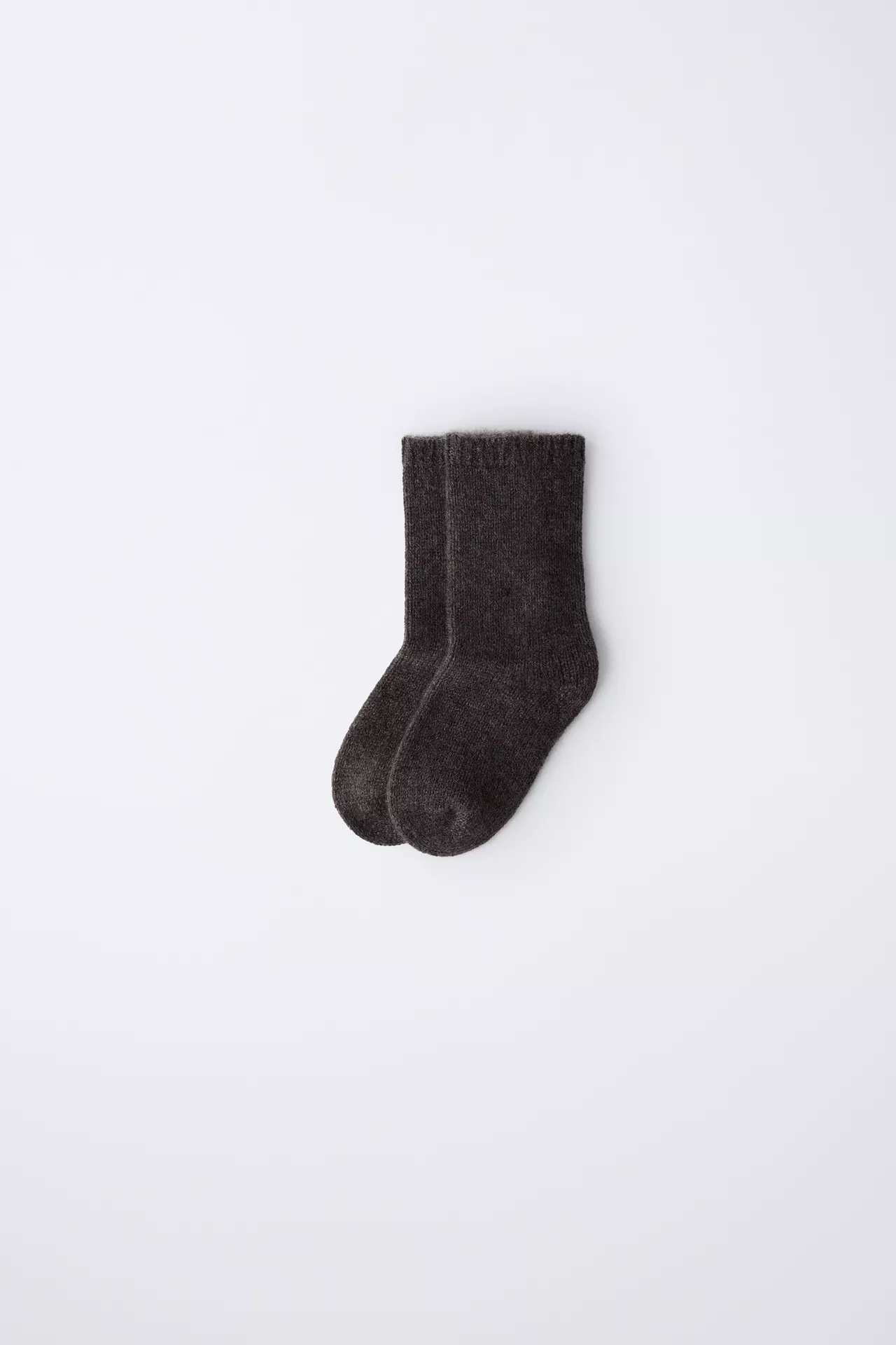 Zara kids socks  - $148.96 MXN