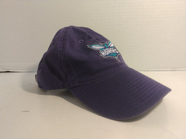 Charlotte Hornets Strapback Adjustable Purple Hat Cap NBA - £10.62 GBP