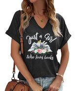 Women Book Lovers Graphic Tee V Neck Short Sleeve Dark Gray Size XL - $343.10 MXN