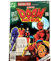 SHOWCASE PRESENTS #94 DOOM PATROL 1977  1st App. Doom Patrol! Newstand - $169.45 MXN