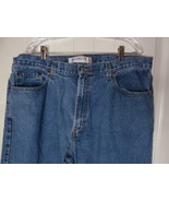 Levis 550 Relaxed Fit Jeans Mens Blue Denim Classic style Size W40 L36 - $36.50 CAD
