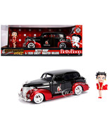 1939 Chevrolet Master Deluxe Black with Betty Boop Diecast Figure &quot;Holly... - $1,237.56 MXN
