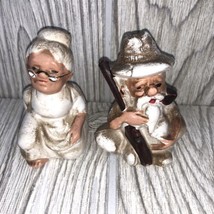 Hillbilly Old Man And Woman Ceramic Salt And Pepper Shakers - £6.19 GBP
