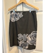 Women&#39;s Skirt Gray Striped Floral Design Peter Nygard Size 8 Business Ca... - $32.99