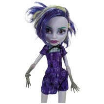 Monster High Coffin Bean Twyla Doll Mattel 2011 Purple Girl - £27.38 GBP