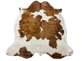 Tricolor Cowhide Rug (mainly brown tones) Size: 8x6.5 feet D-156 - $5,148.54 MXN