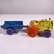 Tootsie Toy 1967 Chicago Yellow Tractor W/ Trailer Vintage - £8.56 GBP