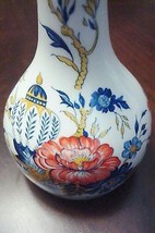 Crown Staffordshire floral bud vase Penang Pattern, 6&quot; tall by 3&quot; diam[8] - £34.99 GBP